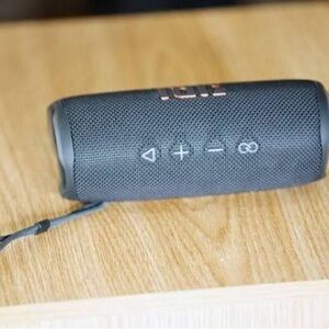 JBL Charcoal Bluetooth Speaker